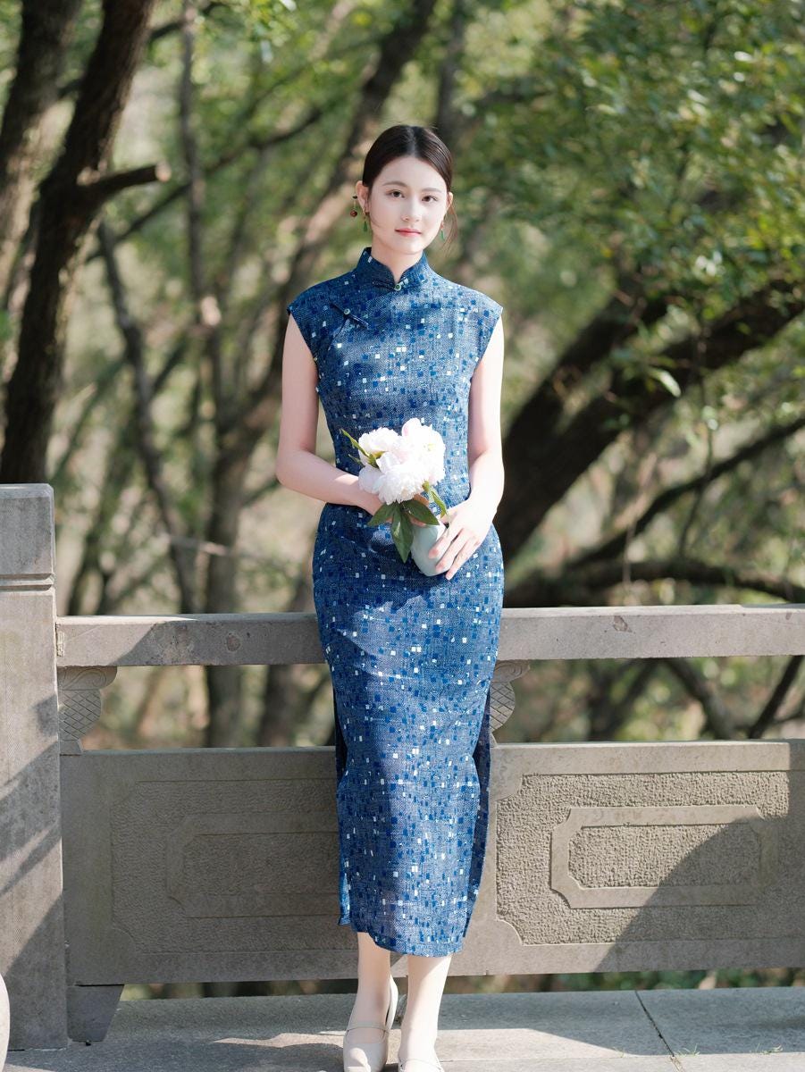 blue china print dress Elegant Cheongsam Dress: Button Open Vintage Chinese Qipao Style, Mid-Calf Length SIZE:XS cup D please mention your request Wedding guest dress Eileen Black Lace Off