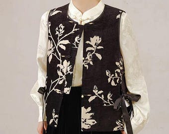 High Class CNY Spring Festival  Classic Chinese Tang Dynasty Vest Jacket, Luxury Satin Woman Top, Knot Button Clousure,Golden Color