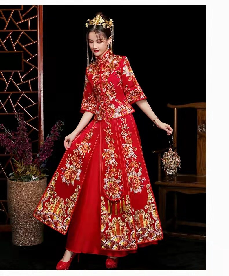 Traditional Chinese Bridal Red Wedding Xiuhe Dress, Named