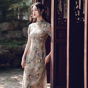 Traditional Chinese Cheongsam Dress China Qipao Painted 寒梅 - Etsy