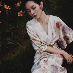 Unique Bridal,Bridesmaid PJ Lingerie Wedding Morning Gown Dress, Wedding Night Set, Hanfu Style, Printed Penoy Bath Suit, Lady Pajamas image 3