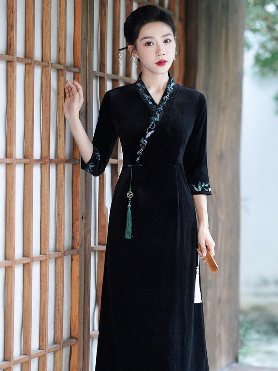 modern chinese dress design Modern Chinese Formal Dress Elegant New Chinese Style Outfit for Women