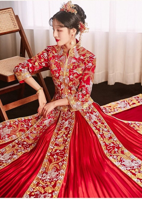 open lace back dress Modern Red Chinese Wedding Dress