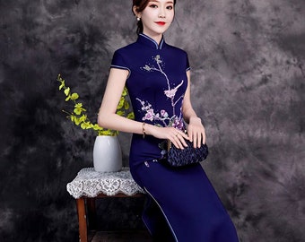 Vintage China Cheongsam in Navy Blue, Classical Embroidery Pattern Full Length Qipao,Tea Ceremony, Prom dress, Mother Gown for Wedding