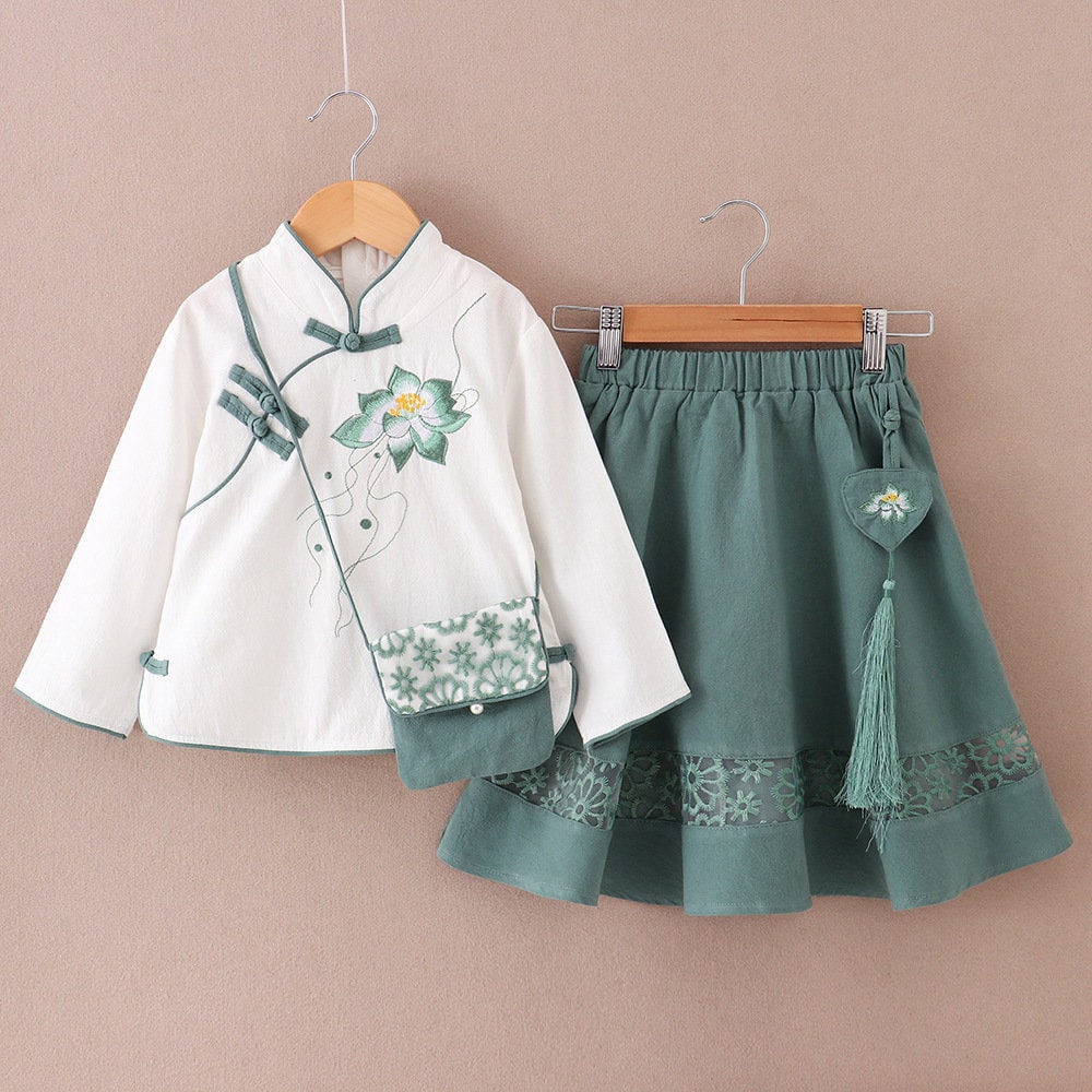 Girls: Take The Leap Navy Blue Floral Skort – Shop the Mint