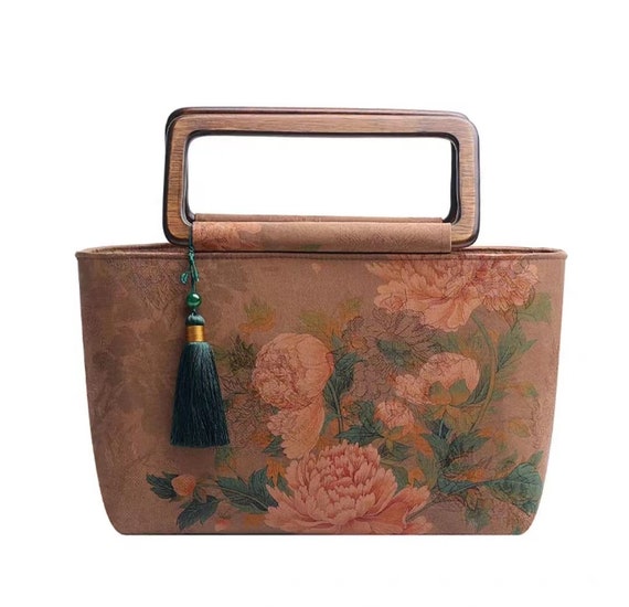 Handmade Woman Handbag, Chinese Vintage Xiangyunsha Mulberry Silk 
