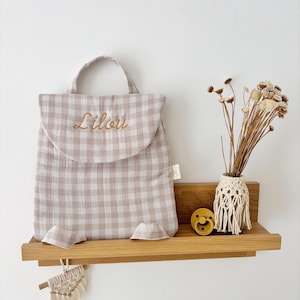 Customizable cotton gauze baby backpack with embroidery, perfect for nursery. Vichy sable