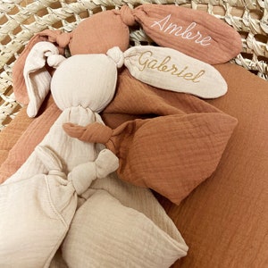 Rabbit comforter in cotton gauze, baby birth comforter image 2