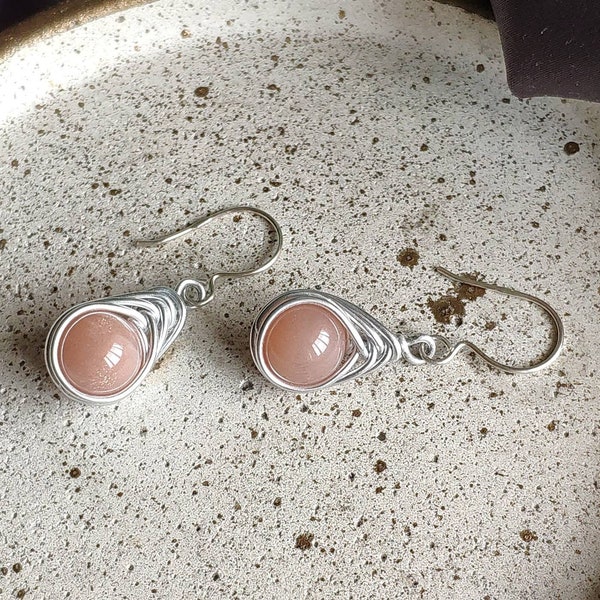 Peach moonstone earrings, Wire wrapped simple earrings, Herringbone gem earrings with sterling silver ear hook, Small fae boho jewelry