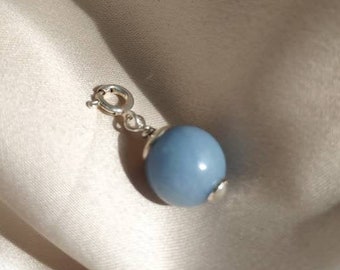 10mm angelite breloque en argent sterling, petit pendentif perlé fait main, clip en pierre bleue sur charme de sphère, Ajouter un charme, cadeau de bijoux délicat