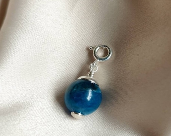 Breloque en argent sterling apatite, petit pendentif perlé fait main, breloque sphère clip en pierre bleu marine, breloque supplémentaire, cadeau femme bijoux délicats