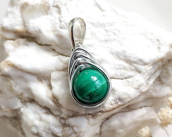 Green malachite wire wrapped pendant with sterling silver bail, Wiccan fairy herringbone pendant, Boho green stone jewelry, May birthstone