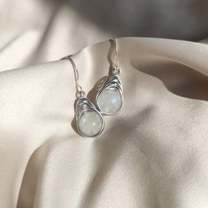 White Moonstone wire wrapped earrings on terling silver ear hook, Herringbone cool earrings, Witchy jewelry gift for her, June Birthstone image 3