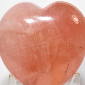 Reddish Rose Pink Quartz Carved Puffy Heart Polished 72mm 230g Natural Sparkling Collectible Gemstone Crystal Mineral Décor Specimen