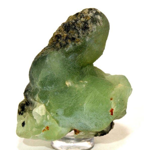 Prehnite: Mineral information, data and localities.