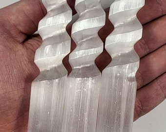 One Spiral White Selenite Massage Wand Polished 162mm Natural Satin Spar Gemstone One Side Terminated Crystal Mineral Unicorn Horn Stick