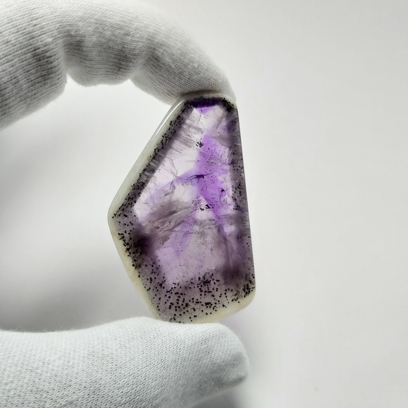 31x52x6mm 90 Cts Natural Star Amethyst Slice Loose Stone