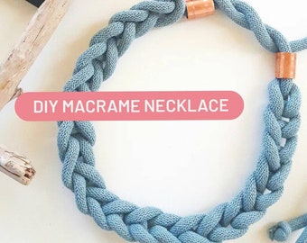 EASY Macrame necklace Tutorial, Video & PDF Diy Macrame necklace pattern, Macrame for beginners, Jewelry making, Macrame pendant