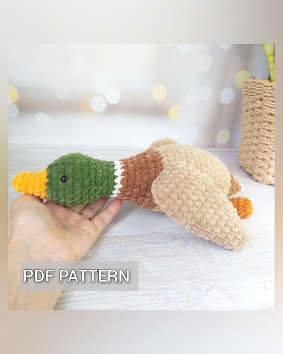 Crochet duck Pattern, plush mallard, Amigurumi crochet bird, baby toy goose