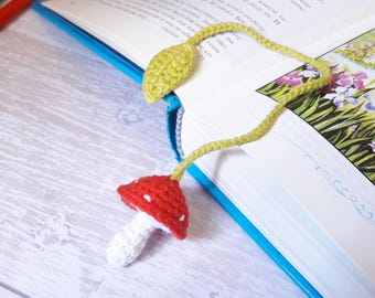 Crochet Bookmark Pattern for Beginner, Mushroom Amigurumi, Cottagecore Bookmark