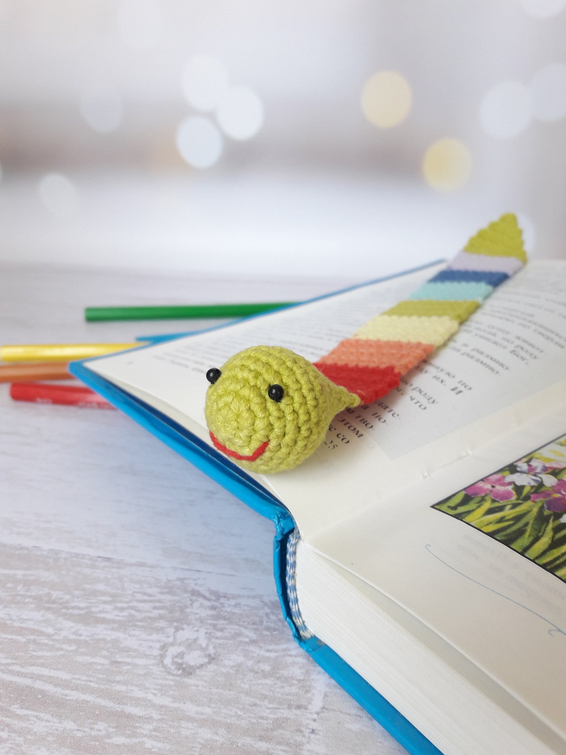 Crochet worm Pattern for beginner rainbow bookmark PDF | Etsy