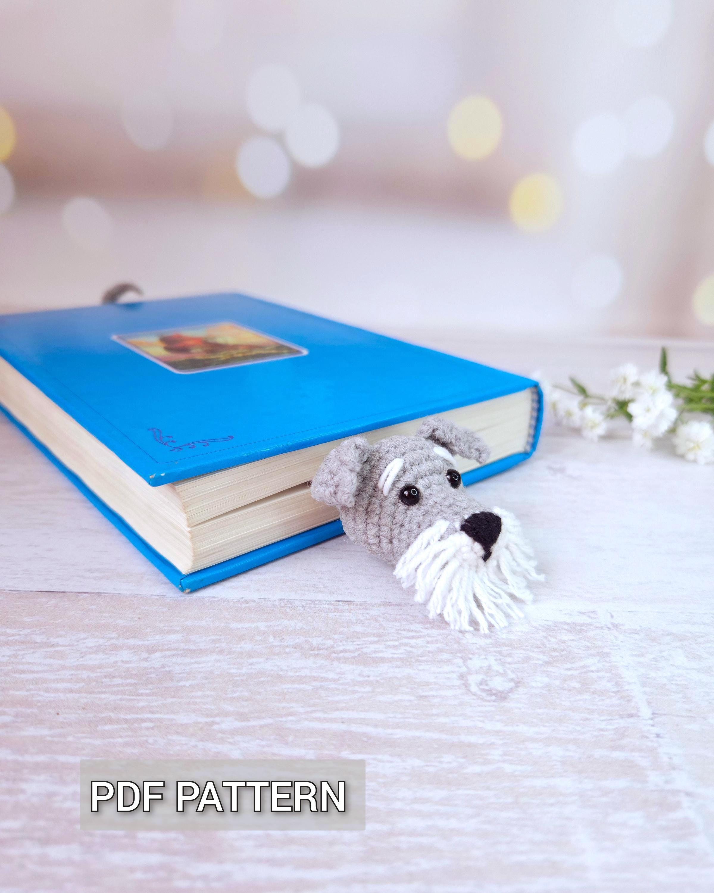 シュナウザー犬のかぎ針編みのしおり、あみぐるみ、PDFかぎ針編みの