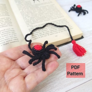 Crochet bookmark spider Pattern, Halloween Amigurumi pattern, creepy crochet toy DIY, quick crochet pattern.