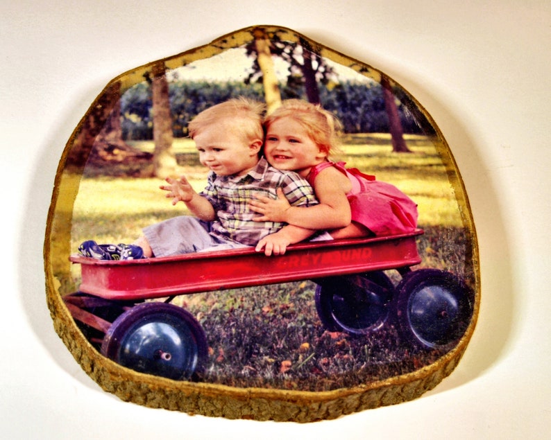 Love Picture Frame Personalized Gift for First Anniversary,Photo 5th Anniversary,Wooden Gift for 5th Anniversar,Anniversary Gift for Woman