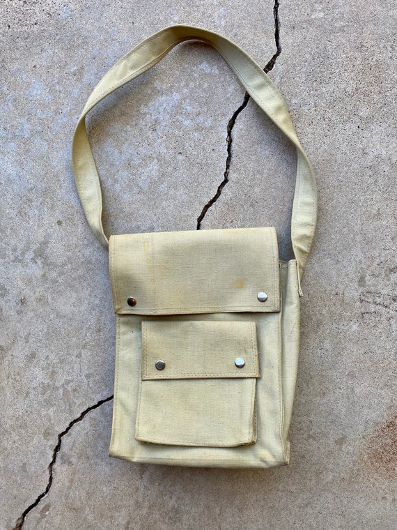 Vintage 70s Tan Canvas Shoulder Crossbody Bag - image 1