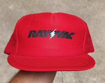 Vintage 80s RAVOVAC Battery Trucker Snapback Hat