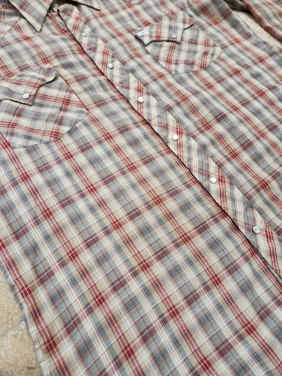 Vintage 70s Plaid Pearl Snap Button-Down - image 3