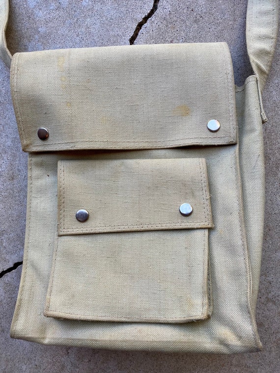 Vintage 70s Tan Canvas Shoulder Crossbody Bag - image 4