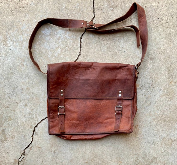 Dark Leather, Messenger / Laptop, Shoulder Bag