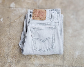 Vintage años 80 gris claro Levi Jeans 24x25