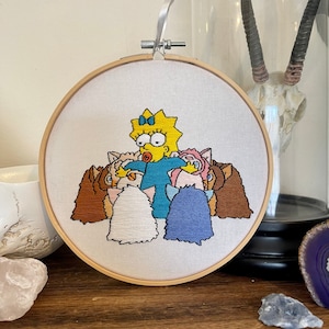 Maggie Simpson 7 Inch Embroidery