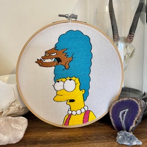 Marge Simpson - 7 Inch Embroidery