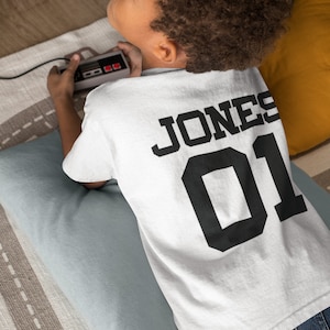 Camicie abbinate per la famiglia, Camicia con numero personalizzato, Nome personalizzato, Il tuo nome, Cognome, Camicie personalizzate, Camicie per le vacanze in famiglia, Camicie di gruppo