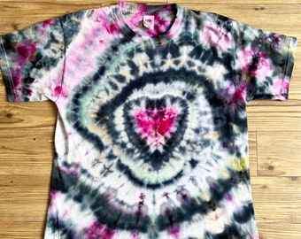 Love Heart Geode Tie Dye T-shirt - Dylon Dye, Size Small