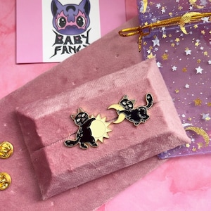 Kawaii Cat Pin Badge: Moon & Sun Enamel Pin