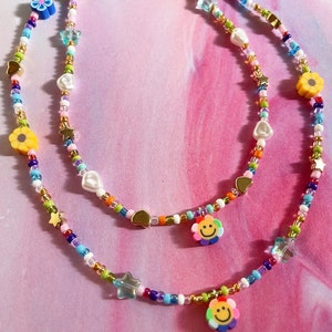 Flower y2k beaded necklace | Y2K necklace | friendship necklace | flower necklace | beaded necklace