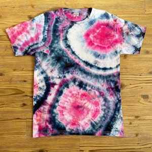 Camiseta Geode Tie Dye: Camiseta unisex de algodón grunge (talla pequeña)