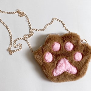 Fluffy Cat Paw Shoulder Bag: Kawaii Novelty Purse