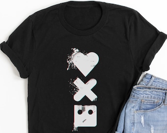 Love Death and Robots glitch sci fi netflix anthology series fan art t-shirt