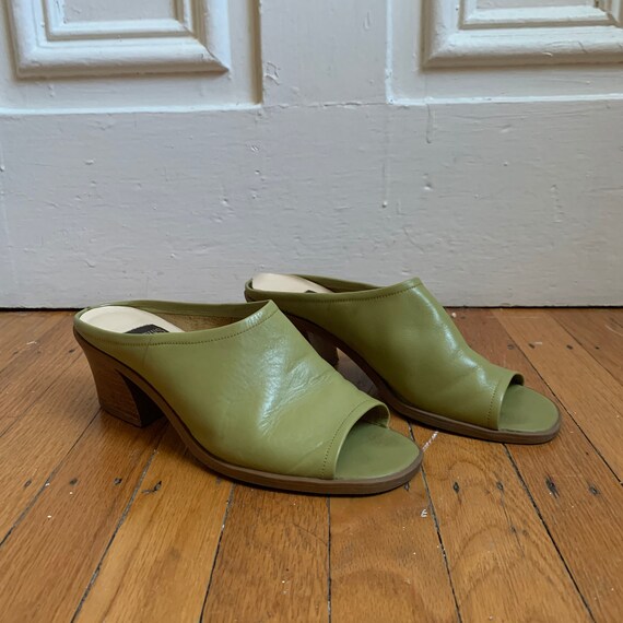 Vintage Lime Green Mules