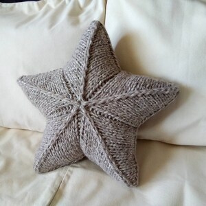 Star pillow Star shaped pillow Knitted pillow Cozy pillow Star cushion Hand knit pillow Melange Yarn pillow Grey sweater pillow Knit pillow