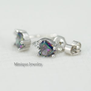Alexandrite Heart Shaped Earring, June Birthstone earring, Sterling Silver, Simple Stud Earring, Alexandrite Stud Earrings, Gift for her