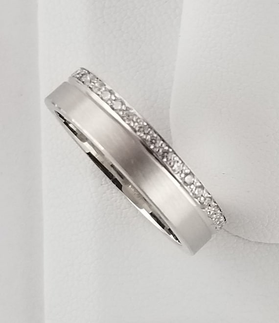 High end wedding bands hot sale