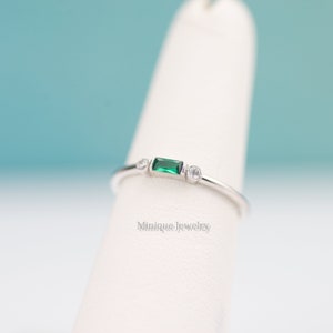 May Birthstone, Baguette Birthstone Ring, Custom Stackable Gemstone Ring, Perfect for Everyday, Personalized Gift for Mom, Mothers Day Gift