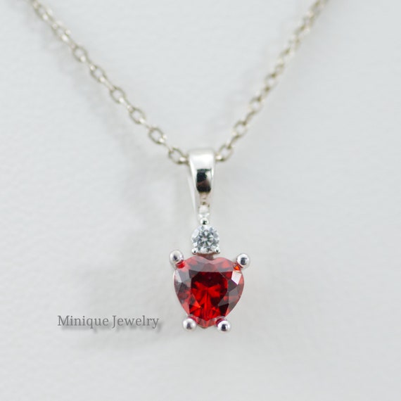 LAELIUS Antiques – Victorian Heart-Shaped Garnet Pendant with Diamond Bail