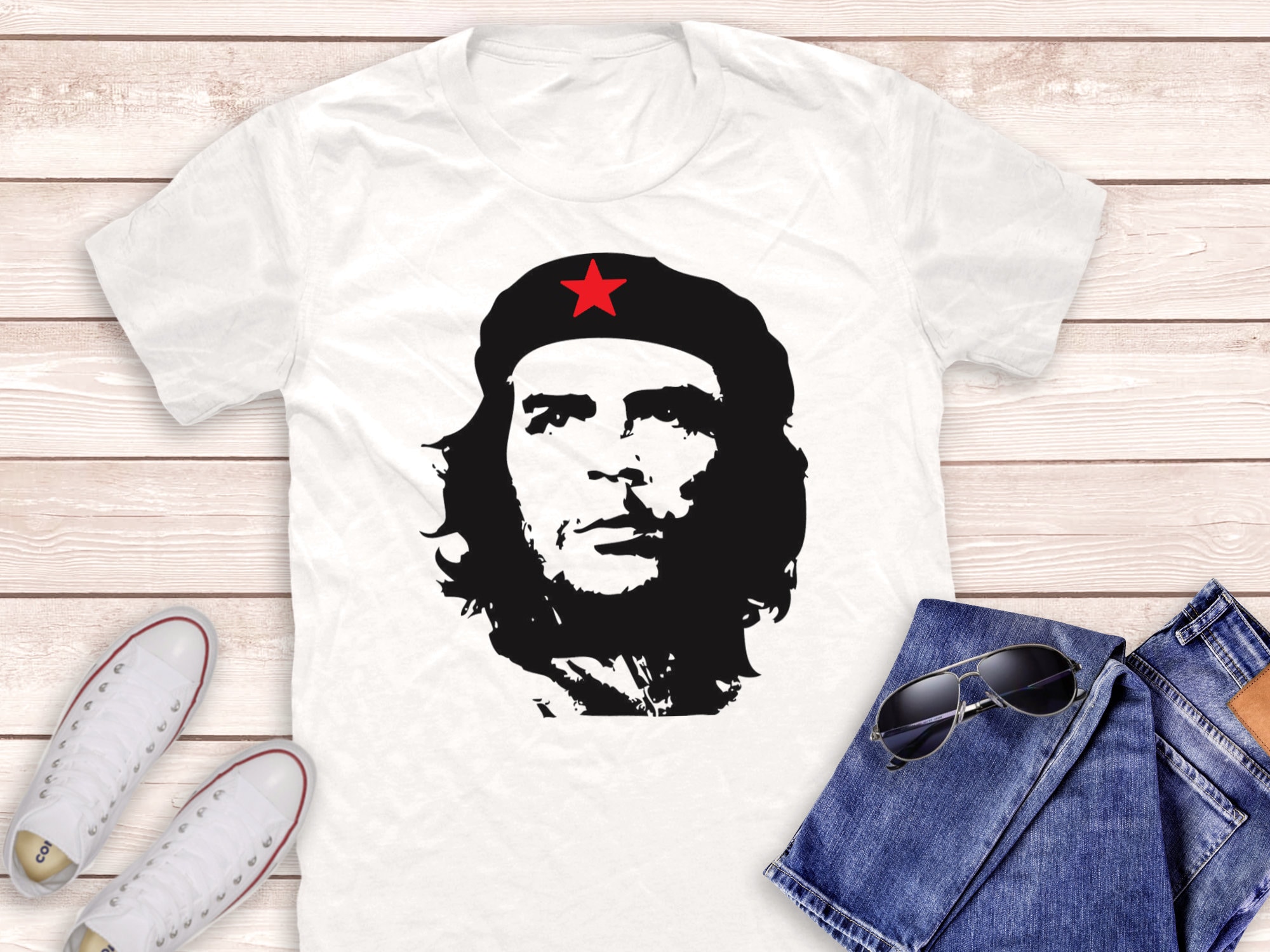 Che Guevara glowing red short sleeve black T-shirt –